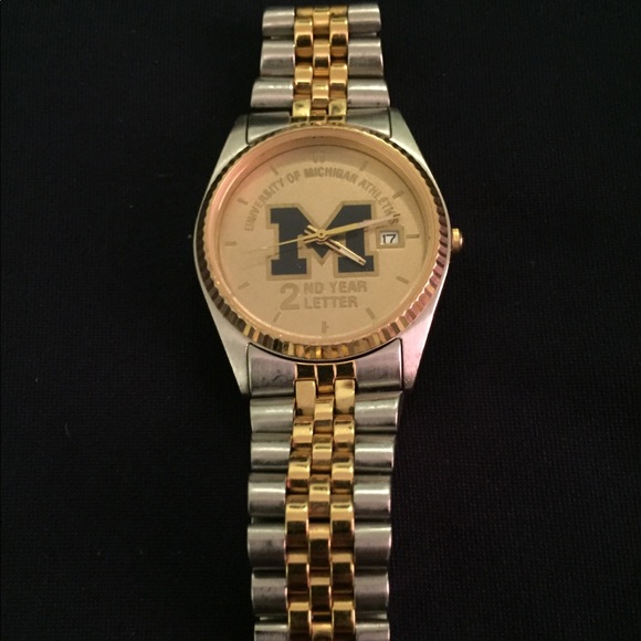 University of Michigan athletics letterman’s Watch - Picture 1 of 8